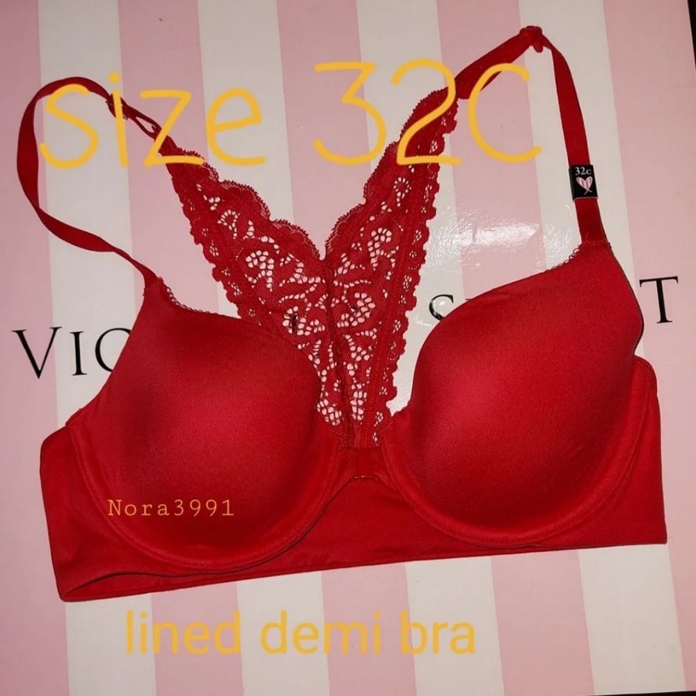Victoria secret And PINK Bra size 32 C Bundle NWT - Picture 6 of 13